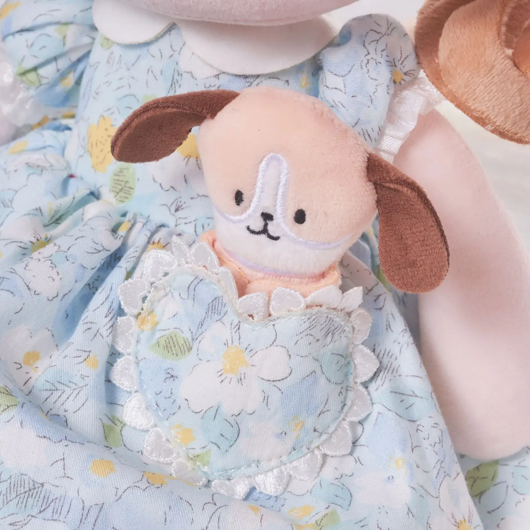 Personalized Lily Girl & Her Pet - Image 7