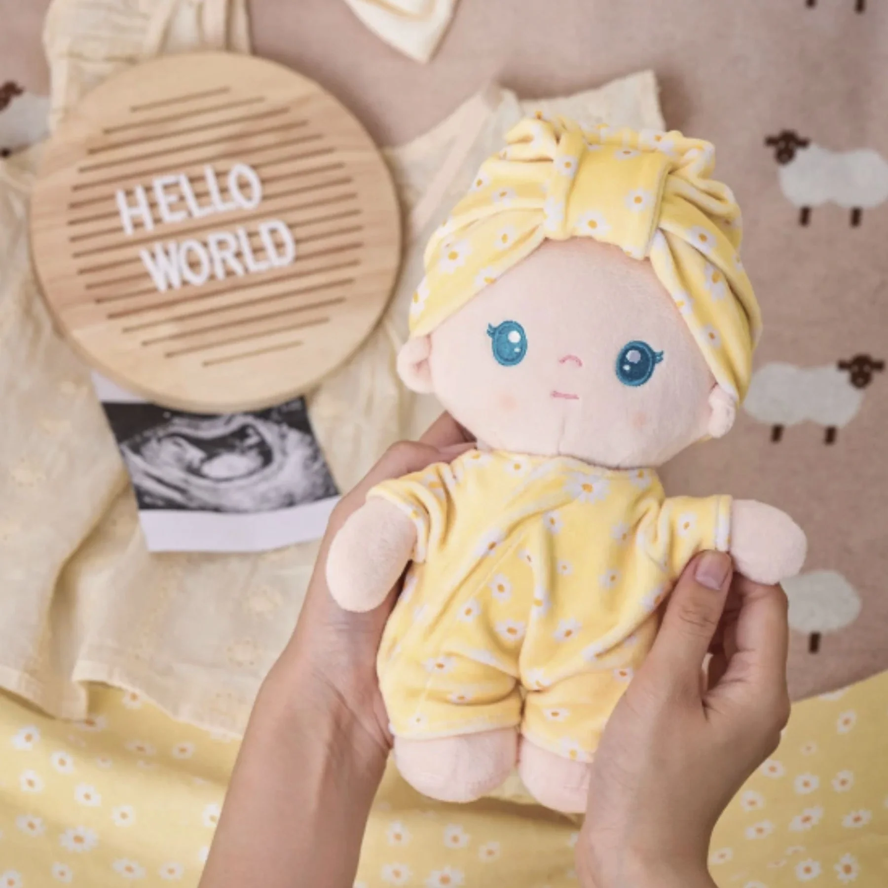 Personalized Pudding Baby Girl - Daisy - Image 5
